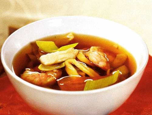 Китайський рибний суп з креветками