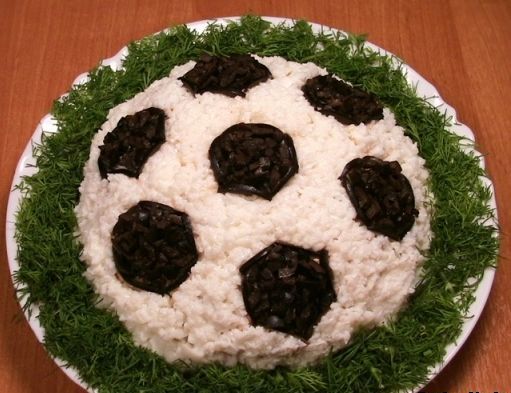 Салат Футбольний мяч