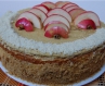 Яблучний торт з карамельним баварським мусом з корицею